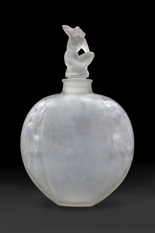 Sirenes Avec Bouchon Figure Vase, 1920
