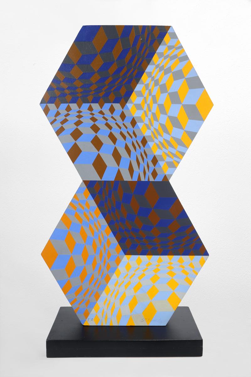 Dos Cuadrados, 1975