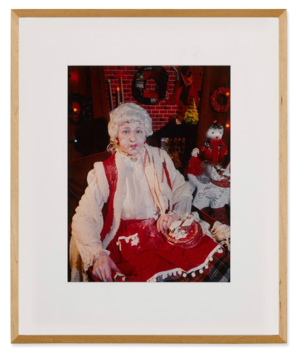 Mrs Claus, 1990, image 3